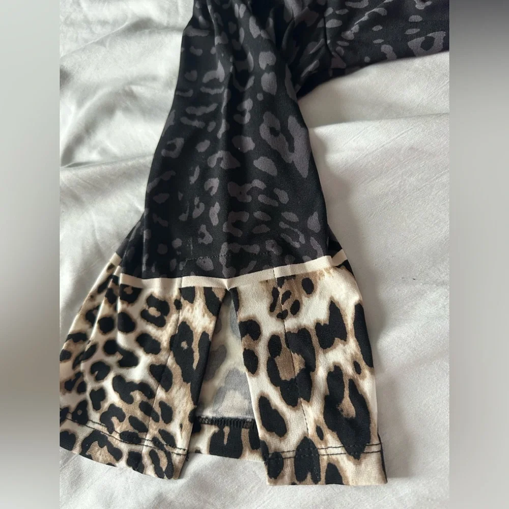 JM Collection Y2K Leopard-Panther Print w/Gold Chain Front Closure Blouse P/XL - Picture 6 of 11